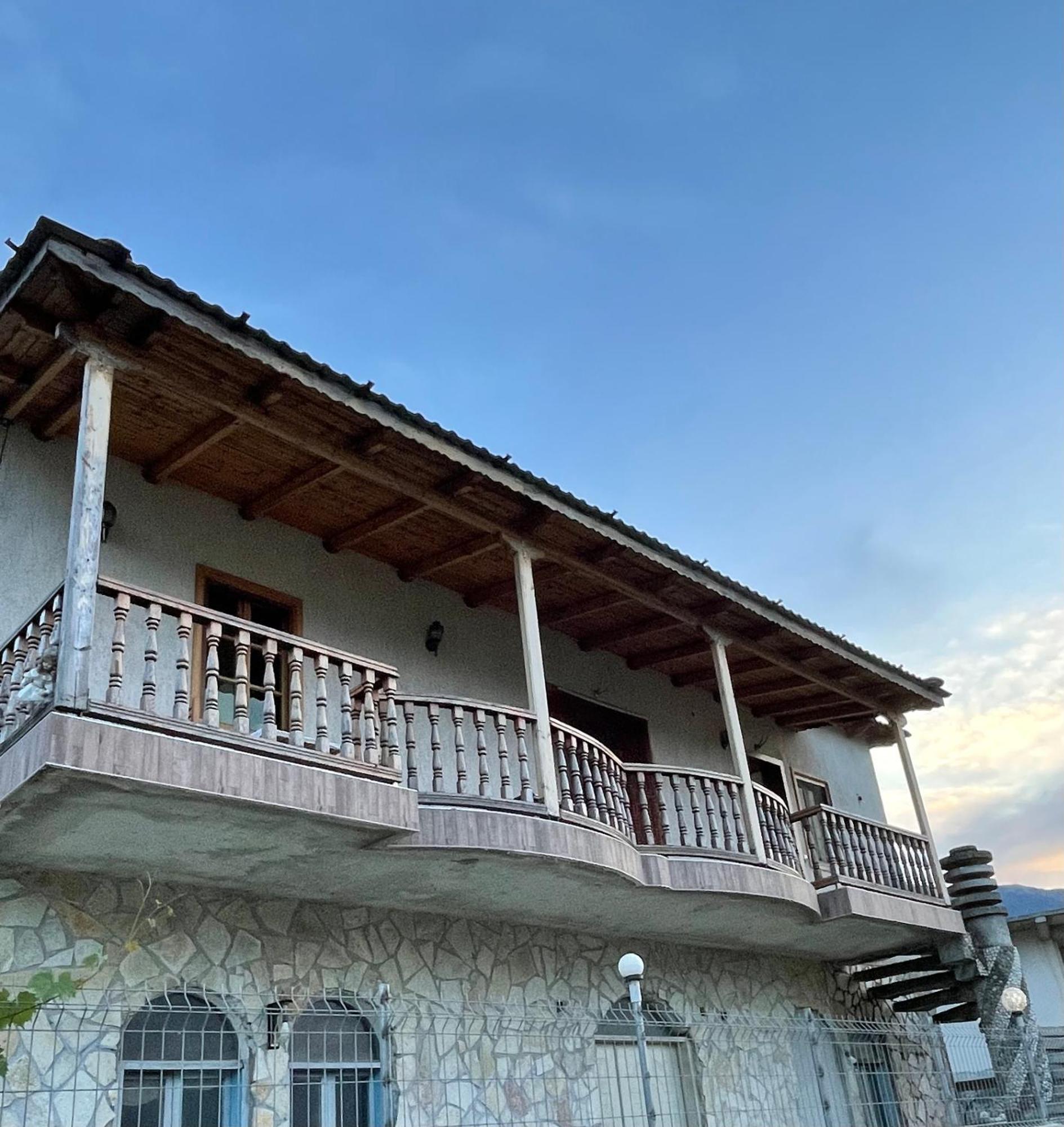 Elsa'S Villa Gjirokastër Екстериор снимка