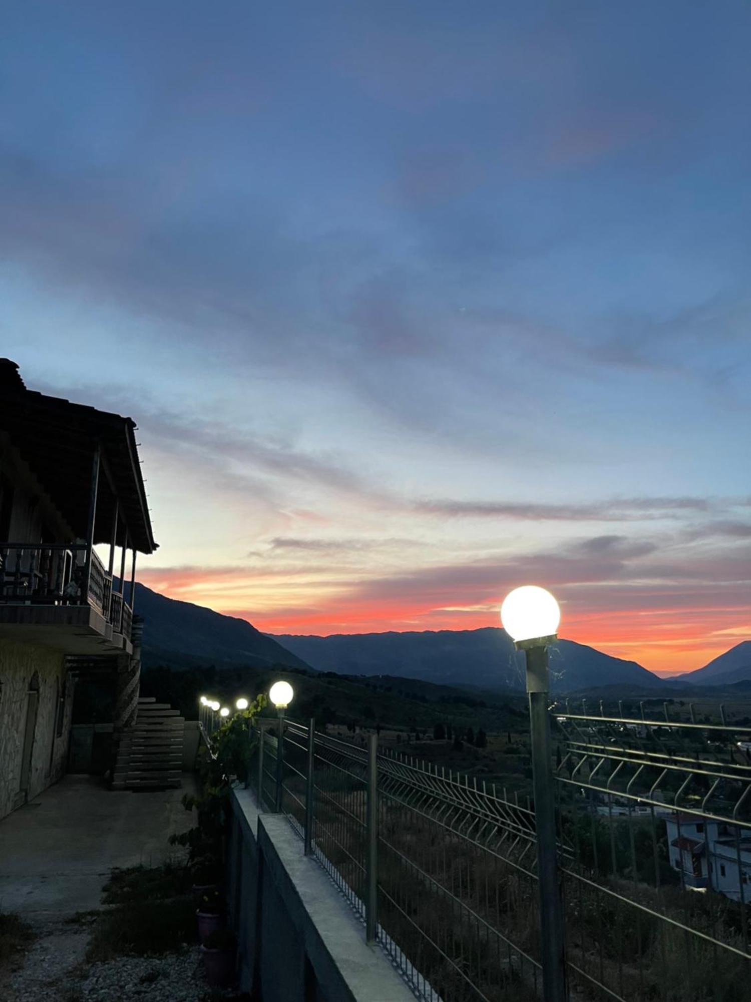 Elsa'S Villa Gjirokastër Екстериор снимка